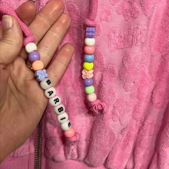 Barbie x Forever 21 Cropped Sweatshirt - Picture 4 of 7